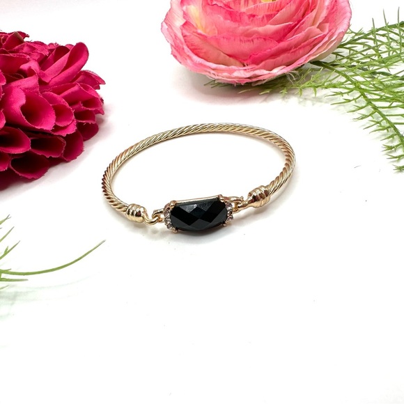 NEW⚜️Black Crystal Rope Twist Bangle Bracelet - Picture 3 of 7